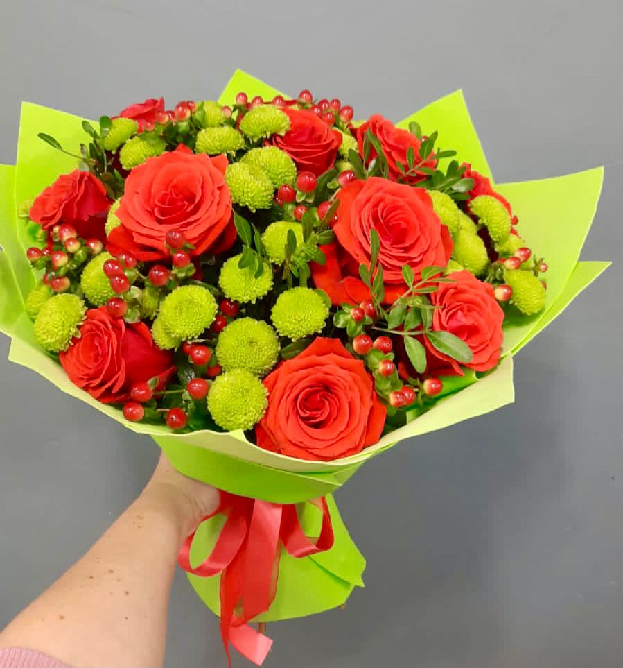 Букет цветов из: Хризантемы и Розы в Мескер-Юрте