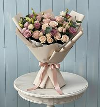 Букет цветов из:  Розы и Лизиантусы #REPLACE_PRED# Мескер-Юрте