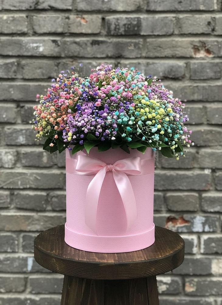Цветочная композиция из Гипсофила и Розы в шляпной коробке в Мескер-Юрте