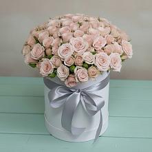 Цветочная композиция из Розы в шляпной коробке в Мескер-Юрте