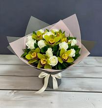 Букет цветов из:  Орхидеи и Розы в Мескер-Юрте