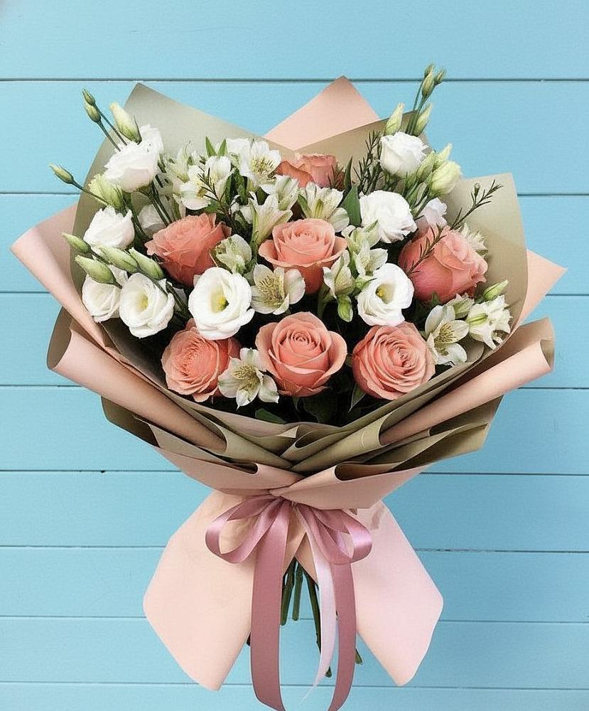 Букет цветов из: Розы, Альстромерии и Лизиантусы в Мескер-Юрте