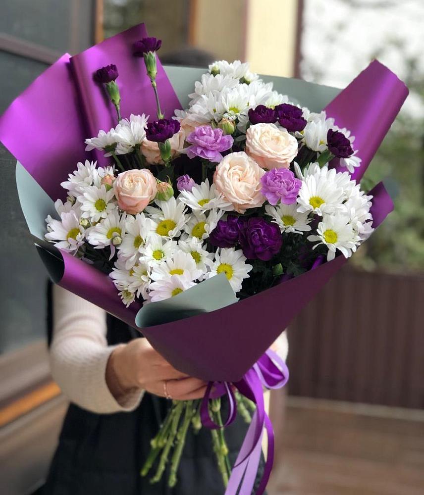 Букет цветов из: Хризантемы, Гвоздики и Розы в Мескер-Юрте