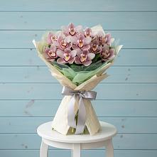 Букет цветов из:  Орхидеи и Розы в Мескер-Юрте