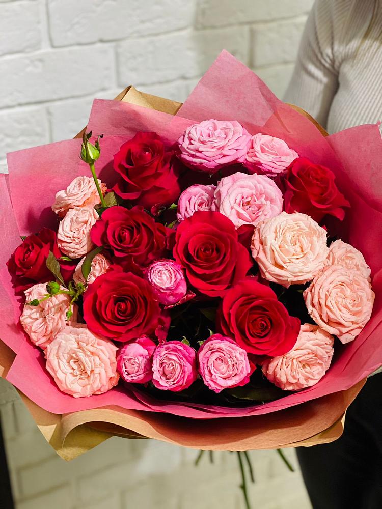 Букет цветов из: Розы в Мескер-Юрте