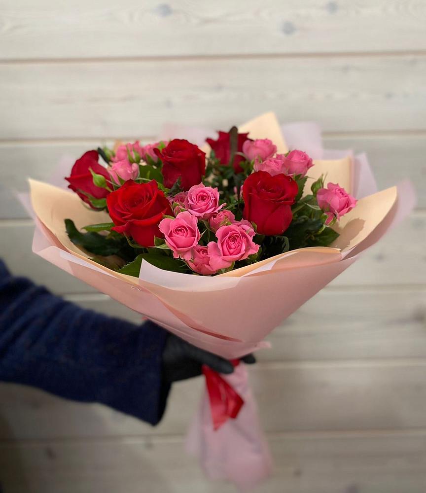 Букет цветов из: Розы в Мескер-Юрте